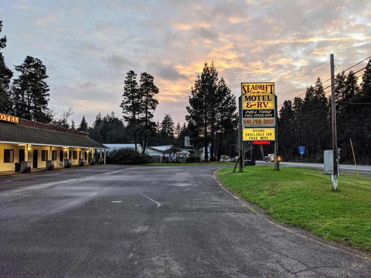 Seadrift Motel & Rv Park Lakeside Buitenkant foto